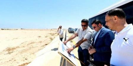 وزير الإسكان يتفقد مشروعات المرحلة العاجلة للأراضي البديلة بمنطقة ”شمس الحكمة” - هرم مصر