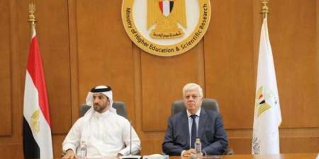 وزير التعليم العالي يبحث سبل التعاون مع نائب حاكم الشارقة ورئيس جامعة الشارقة - هرم مصر