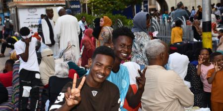 السكة الحديد تسير القطار الخامس لتسهيل العودة الطوعية للسودانيين - هرم مصر