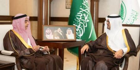 الأمير سعود بن مشعل يطّلع على أعمال بنك التنمية الاجتماعية - هرم مصر