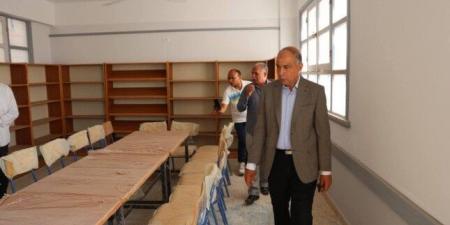 إنترنت وسبورات ذكية.. محافظ المنيا يطمئن على جاهزية مدرسة الجبرتي استعدادًا للعام الدراسي - هرم مصر