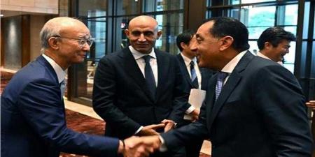 رئيس الوزراء يلتقي وزير الدولة للاقتصاد والتجارة والصناعة الياباني - هرم مصر