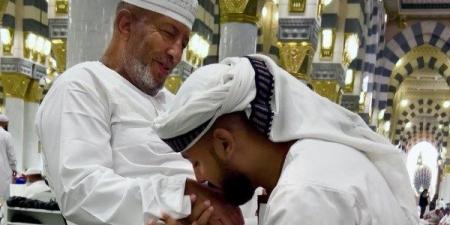 المنشد أحمد حسن الأقصري ينعى والده بكلمات مؤثرة - هرم مصر