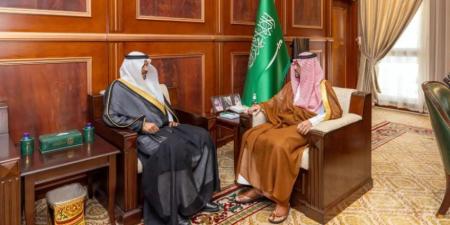 نائب أمير حائل يطلع على أعمال فرع وزارة التجارة بالمنطقة - هرم مصر