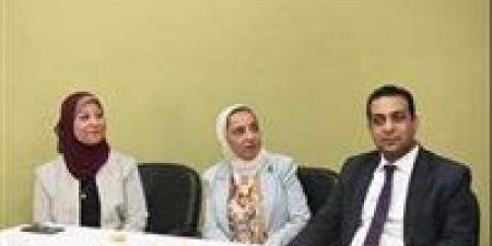 وزارة البيئة تناقش آليات تعزيز صمود المجتمعات الريفية أمام التغيرات المناخية بقنا - هرم مصر