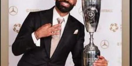 نجم ريال مدريد يهنئ صلاح بعد حصوله على أفضل لاعب في الدوري الإنجليزي - هرم مصر