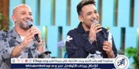 عزيز الشافعي يحتفل بعيد ميلاد صديقه الشاعر تامر حسين عبر إنستجرام - هرم مصر