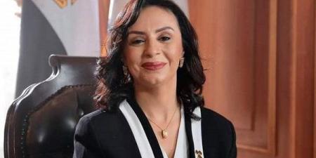 مايا مرسى: تصوير الجنازات يتطلب التوازن بين الحق فى المعرفة واحترام خصوصية أهل المتوفى - هرم مصر