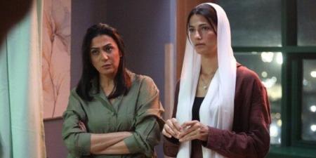 وفاء صادق تروج لحكاية «أنت وحدك - Just You» - هرم مصر