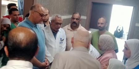 محافظ القليوبية يزور المصاب بحريق منطقة الشدية ببنها ويطمئن على حالته - هرم مصر
