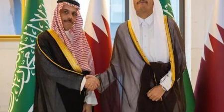 وزير الخارجية السعودي يبحث مع نظيريه القطري والبحريني العلاقات الثنائية والقضايا المشتركة - هرم مصر