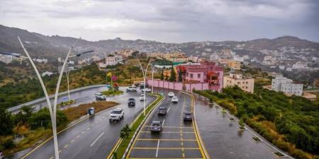 الأرصاد: أمطار غزيرة على منطقة الباحة - هرم مصر