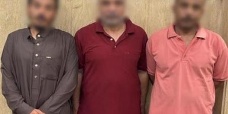 كشف ملابسات فيديو يتضمن قيام بعض الأشخاص بالتعدى على آخر وإحداث تلفيات بسيارته بالقاهرة - هرم مصر