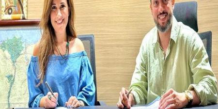 شيري عادل تنضم لأسرة  فيلم حين يكتب الحب - هرم مصر