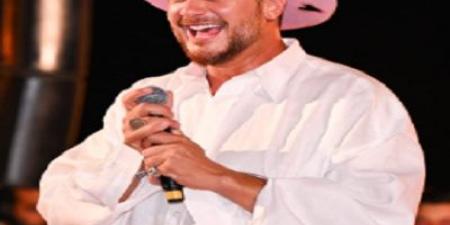 لوك غريب لـ سعد لمجرد فى حفله بالعلمين - هرم مصر