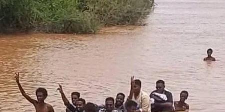 السودان.. فيضان نهر القاش يعزل مئات الأسر في كسلا وتحذيرات من تفشي الأوبئة - هرم مصر