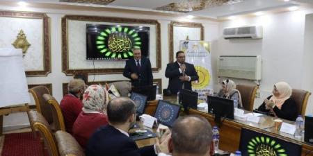 انطلاق فعاليات البرنامج التدريبي لإعداد قيادات المراكز والمعاهد البحثية بمعهد إعداد القادة - هرم مصر