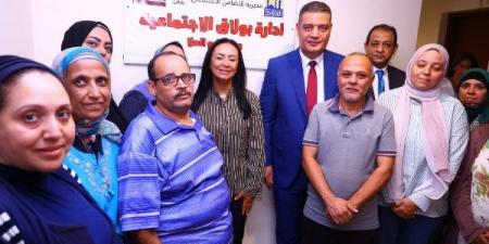 وزيرة التضامن تتفقد إدارة بولاق الاجتماعية.. وتطمئن على الخدمات المقدمة للمواطنين - هرم مصر