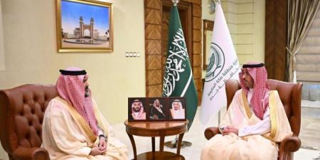 محافظ جدة يطلع على مشروعات الإسكان - هرم مصر