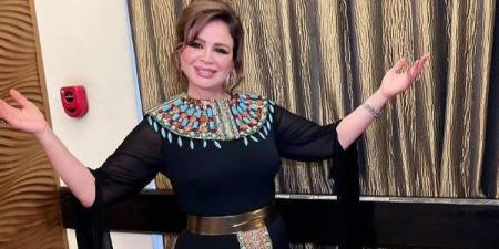 إلهام شاهين عن خلافها مع منة عرفة: بنت صغيرة غلطت واعتذرت.. فيديو - هرم مصر