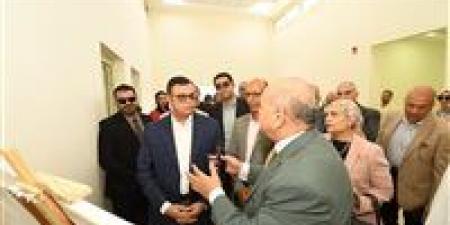 "الشربيني" يؤكد مواصلة جهود الوزارة في تنفيذ المشروعات الخدمية التي تلبي احتياجات سكان المدن الجديدة - هرم مصر