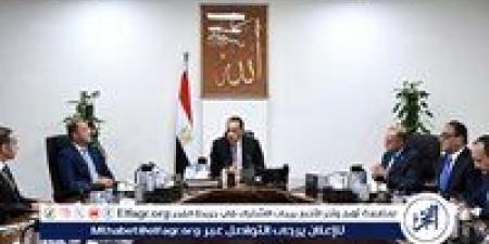 في أول يوم لرئيس البورصة الجديد.. مدبولي يؤكد دعم الحكومة الكامل لتطوير سوق المال وجذب الاستثمارات - هرم مصر