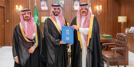 الأمير عبدالعزيز بن سعد يستقبل مدير المدينة الصناعية بحائل - هرم مصر