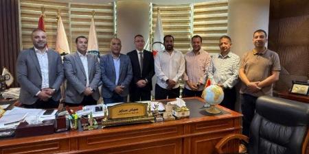 نقابة البترول تتعاون مع مركز تنمية الموارد البشرية بالمركزي للإحصاء - هرم مصر