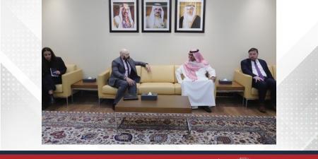 الرئيس التنفيذي لـ "دراسات" يستقبل وفداً من الكونغرس ومجلس الشيوخ الأمريكي - هرم مصر