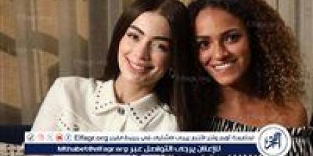 ليلي أحمد زاهر تشارك صورة مع بطلة حكاية "هند" الحقيقية وتكشف معاناتها - هرم مصر
