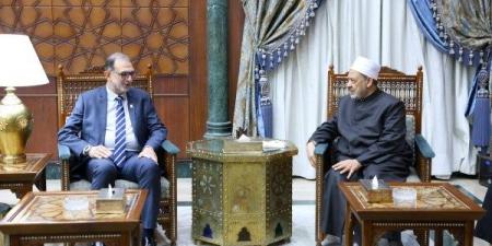 الإمام الأكبر: طلاب الأزهر أمانة في أعناقنا ونسعى لتوفير أفضل الخدمات لهم - هرم مصر
