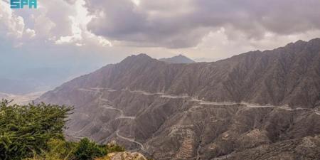منطقة الباحة تشهد تنفيذ مشاريع نوعية تعزز كفاءة الشبكة المرورية وتدعم الحركة السياحية والاقتصادية - هرم مصر
