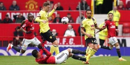 موعد مباراة مانشستر يونايتد وبيرنلي في الدوري الإنجليزي والقنوات الناقلة - هرم مصر