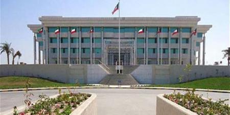 الداخلية الكويتية تحدد أوقات منع سير الشاحنات على الطرق الرئيسية من 1 سبتمبر 2025 حتى 14 يونيو 2026 - هرم مصر