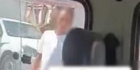 القبض على عاطل يفرض الإتاوات على سائقى الميكروباص بالقاهرة - هرم مصر
