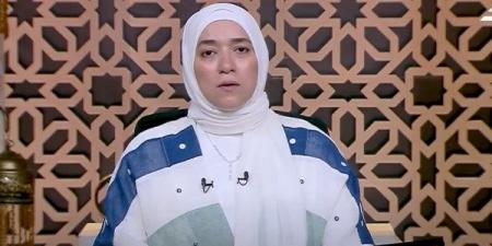 دينا أبو الخير تحذر من مخاطر الرياء والشرك الخفي في الأعمال اليومية.. فيديو - هرم مصر