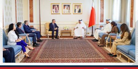وزير الخارجية يستقبل سفراء فرنسا والمملكة المتحدة وألمانيا لدى مملكة البحرين - هرم مصر