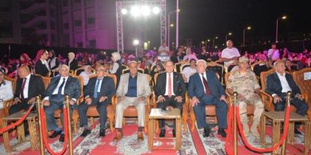 جامعة دمياط تحتفل بتخريج دفعة جديدة من طلابها - هرم مصر