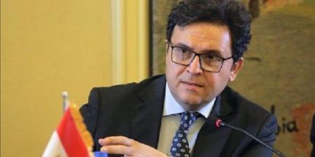 وزير الثقافة يصل الصين للمشاركة في احتفالية «جوائز الباندا الذهبية» - هرم مصر