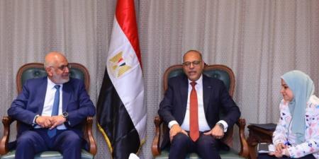 وزير العمل يبحث تفعيل التعاون المشترك مع وفدا من البنك الدولي - هرم مصر