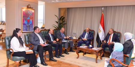 وزير العمل يستقبل وفدًا من مجموعة البنك الدولي لبحث تفعيل التعاون في المجالات المشتركة - هرم مصر