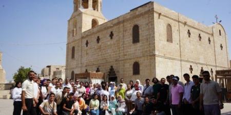 «شعب واحد وطن واحد».. .«اتحاد بشبابها» بالمنيا ينظم جولة تاريخية لزيارة للمعالم الأثرية - هرم مصر