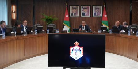 البشير: الحكومة ستواصل الاقتراض بلا نهاية في ظل السياسات المالية الحالية #عاجل - هرم مصر