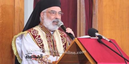 الأنبا باسيليوس مطران المنيا يفتتح العام الأكاديمي بالاكليريكية - هرم مصر
