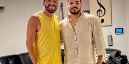 رامي جمال يطرح "بالي مش بيهدي" خلال أيام ويحتفل بنجاح ألبومه الأخير - هرم مصر