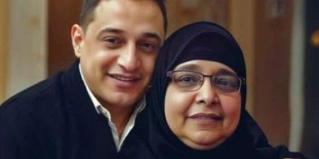 نقابة المهن الموسيقية تنعى والدة رضا البحراوي.. وانهيار مؤثر أثناء تشييع الجثمان - جريدة هرم مصر