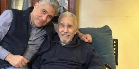 «موقف مهين».. نجل عبد الرحمن أبو زهرة يعلن حجز «الضرائب» على معاش والده - جريدة هرم مصر