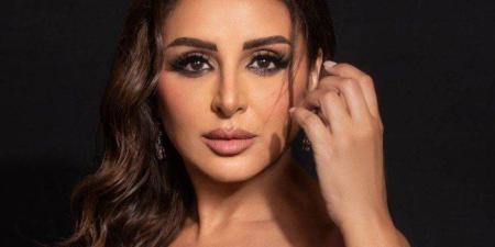 شاهد.. نجمات الفن يحتفلن بعيد ميلاد أنغام في أجواء مميزة - جريدة هرم مصر