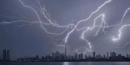 تقلبات حادة.. مركز المناخ يحذر من طقس متقلب اليوم - جريدة هرم مصر