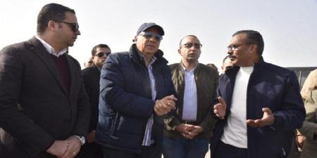 لضمان وصول المياه لبورسعيد.. وزير الري يتفقد تطوير محطة رفع القنطرة غرب - جريدة هرم مصر